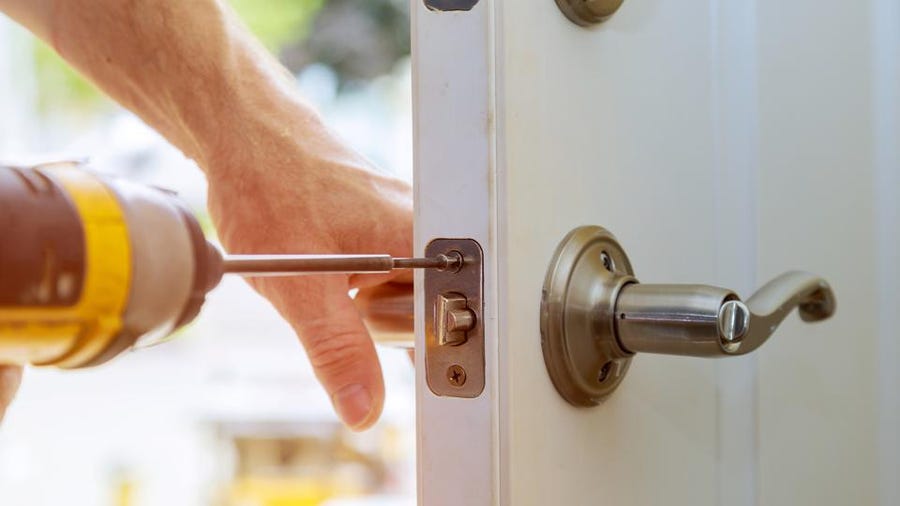 Locksmith in Al-Quoz