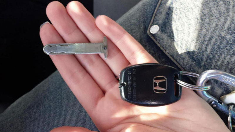 Broken Car Key - Locksmith Dubai